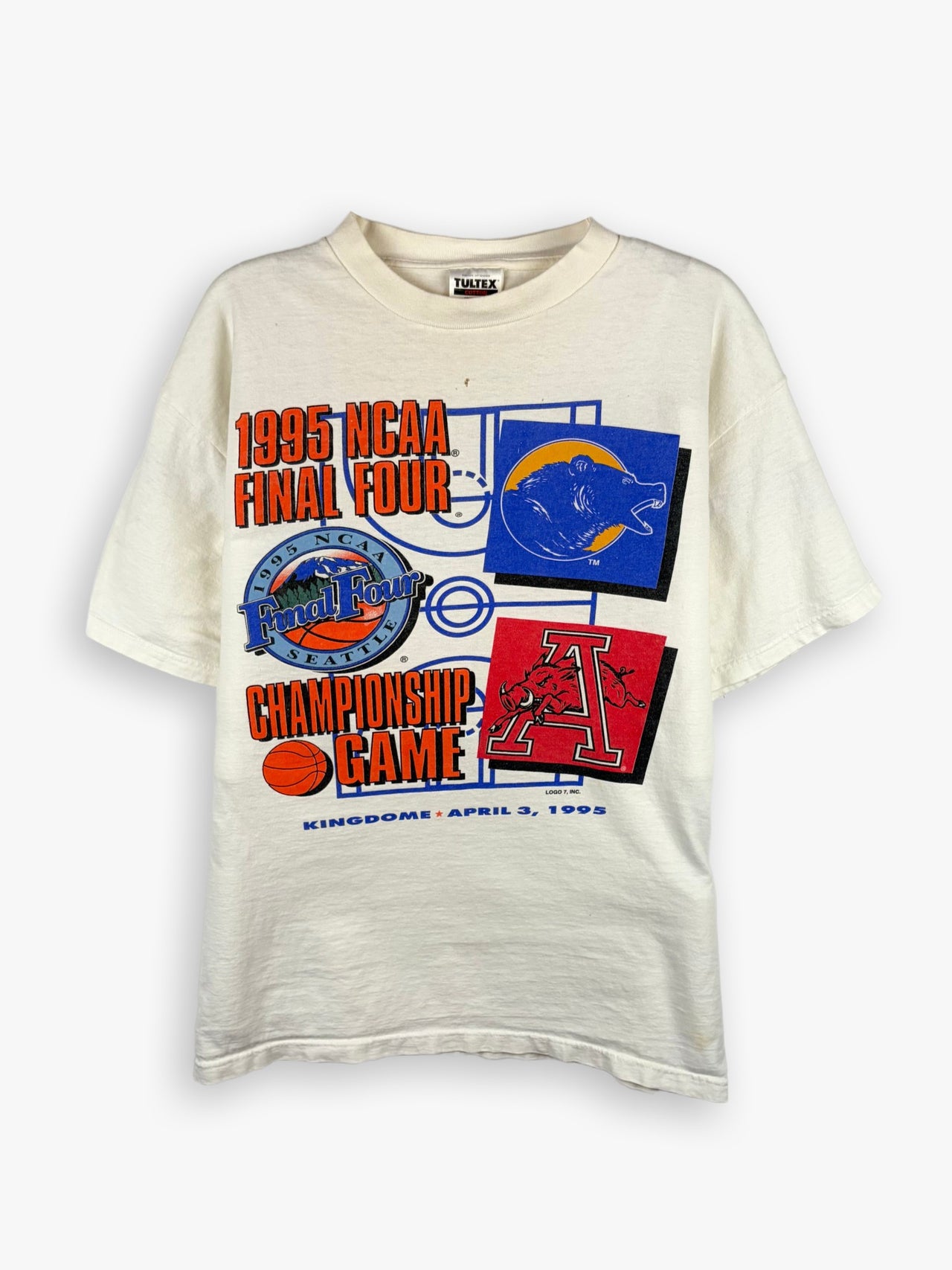 1995 NCAA Final Four Championship Game T-Shirt