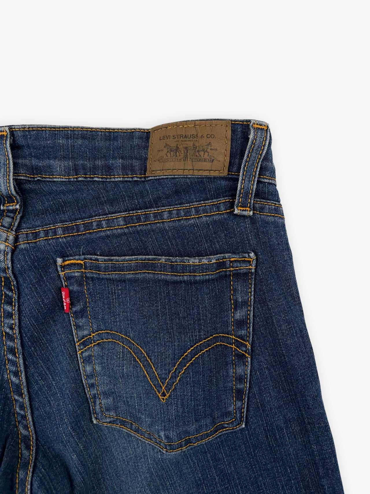 2000s Women’s Levi’s 524 Bootcut Jeans