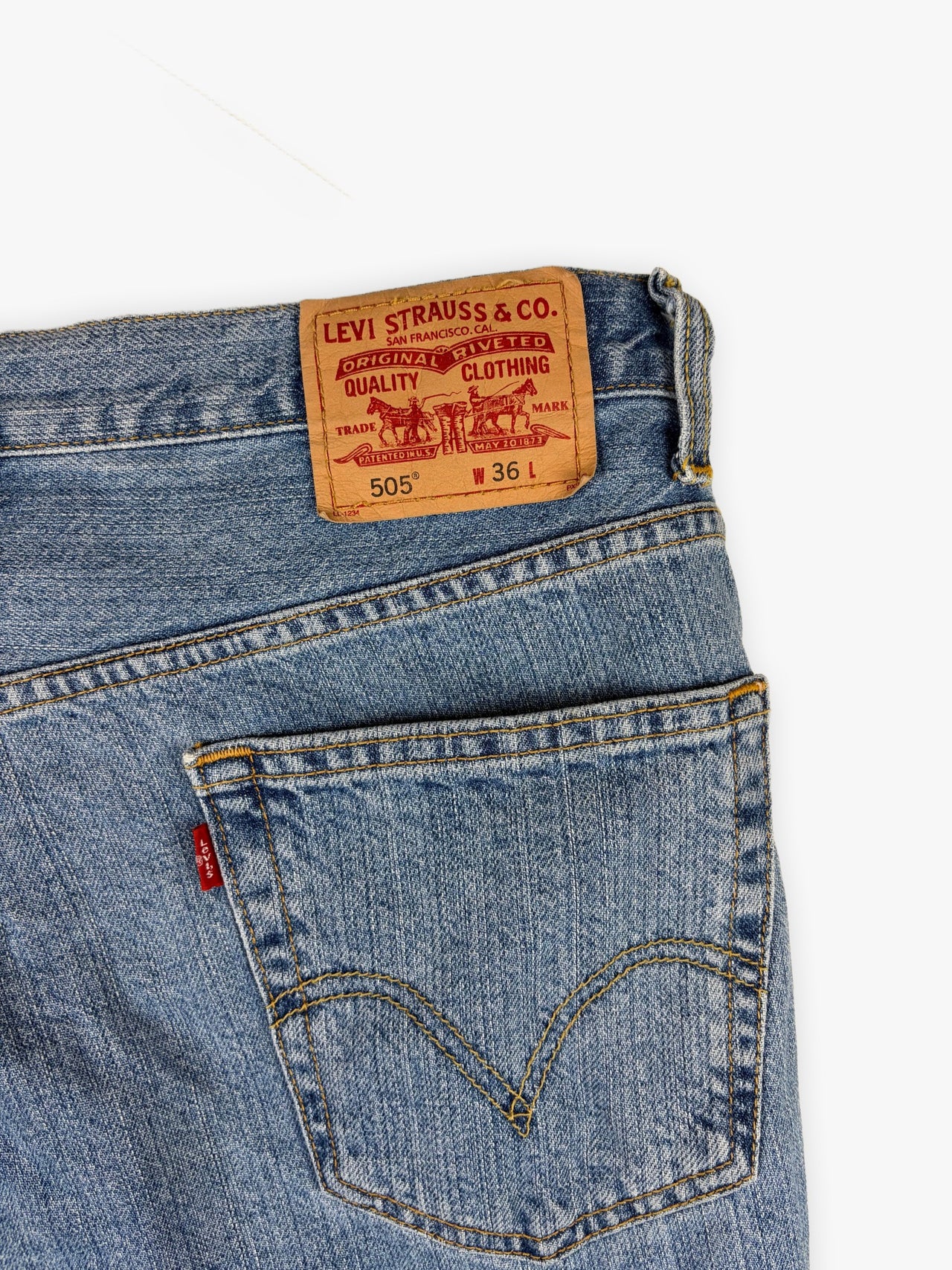 2000s Levi’s 505 Denim Shorts